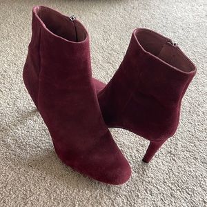 Vince Camuto Cloey cranberry suede boots. Size 8M